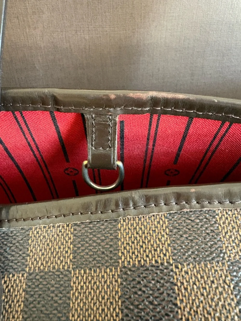 Louis Vuitton Damier Ebene Neverfull - Picture 7 of 16